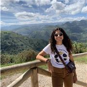 Joven estudiante. Estudie dos años en inglés fuera de españa. Muy buen nivel de inglés y capaz de enseñar inglés básico sobretodo a niños para sus clases